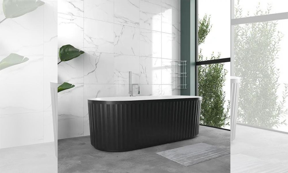 Jasmine Fluted Black Freestanding Bath