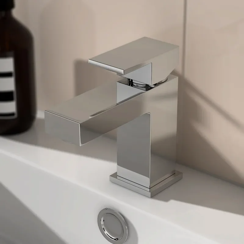 Technical line drawing showing dimensions of Slade Mini Monobloc Mixer Single Lever Sink Tap