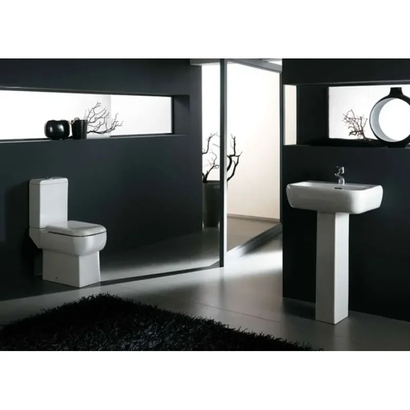 4 Piece Metropolitan Bathroom Set 